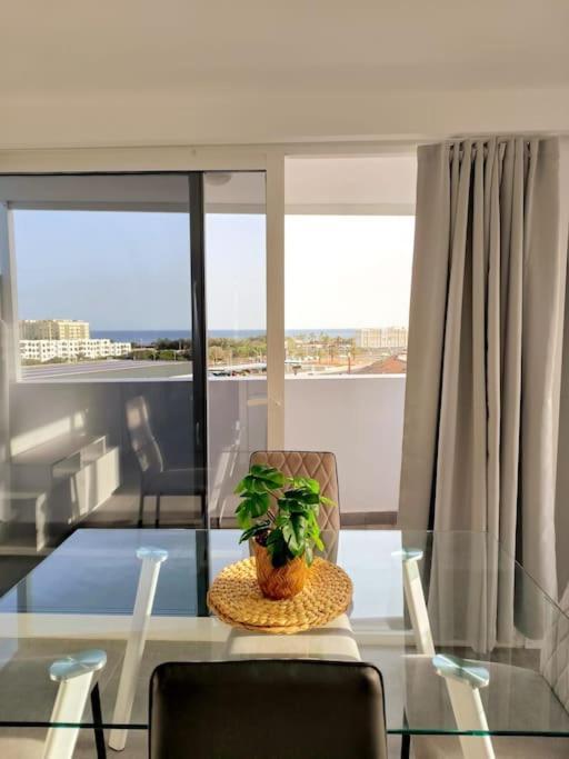 Arrecife Wifi Vistas Al Mar Apartment Luaran gambar